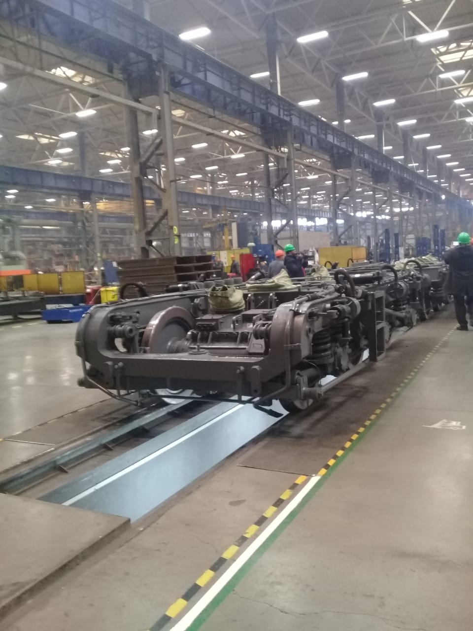  جولة لليوم السابع بمصنع جرارات السكة الحديد الروسى (10)