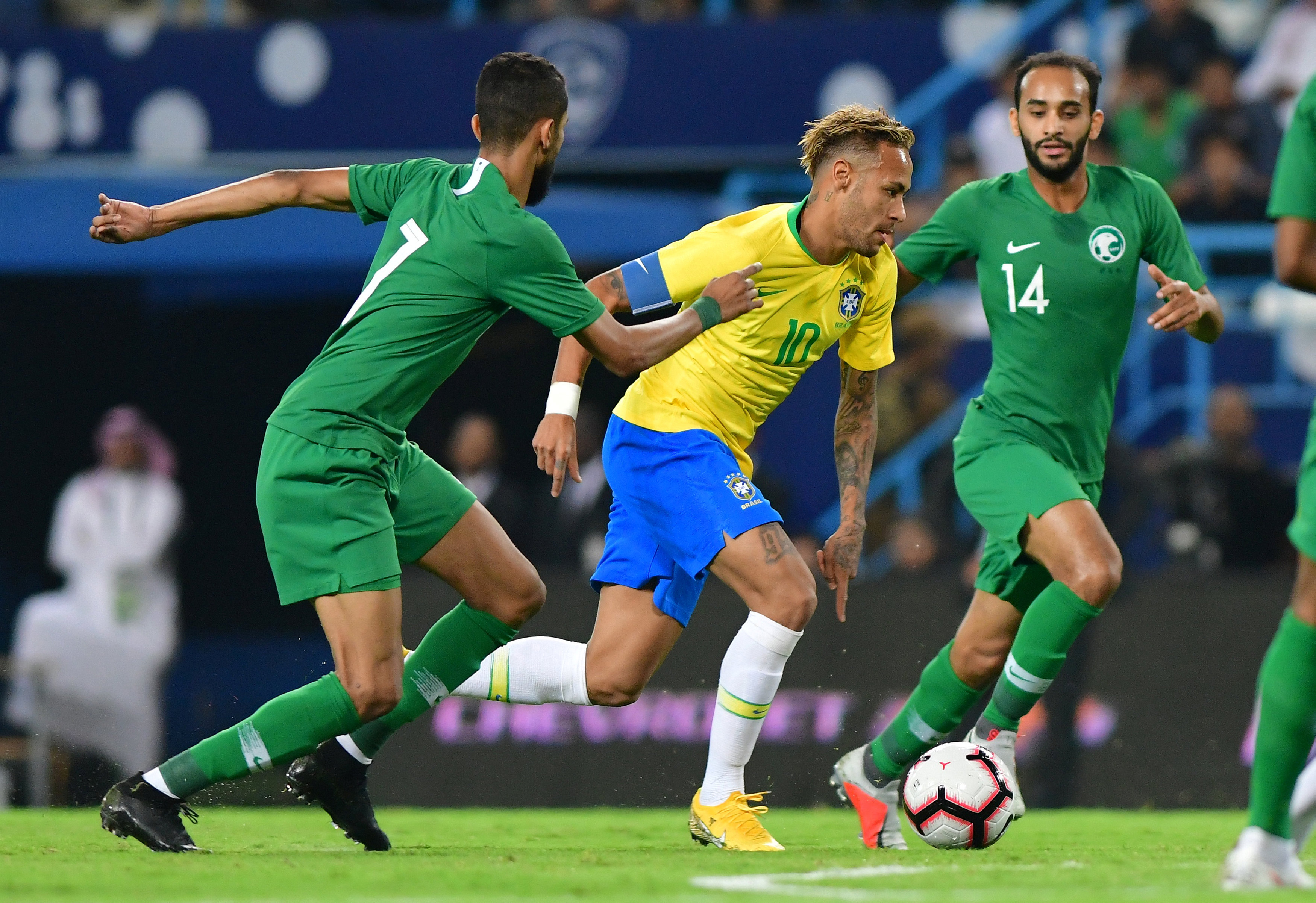 مباراة السعودية ضد البرازيل  (21)