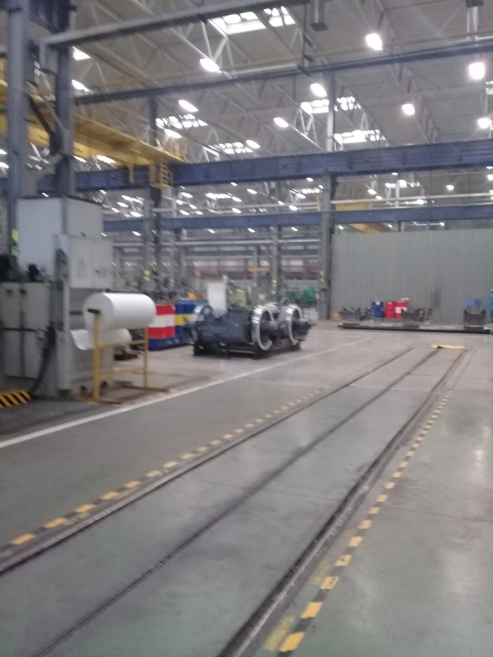  جولة لليوم السابع بمصنع جرارات السكة الحديد الروسى (11)