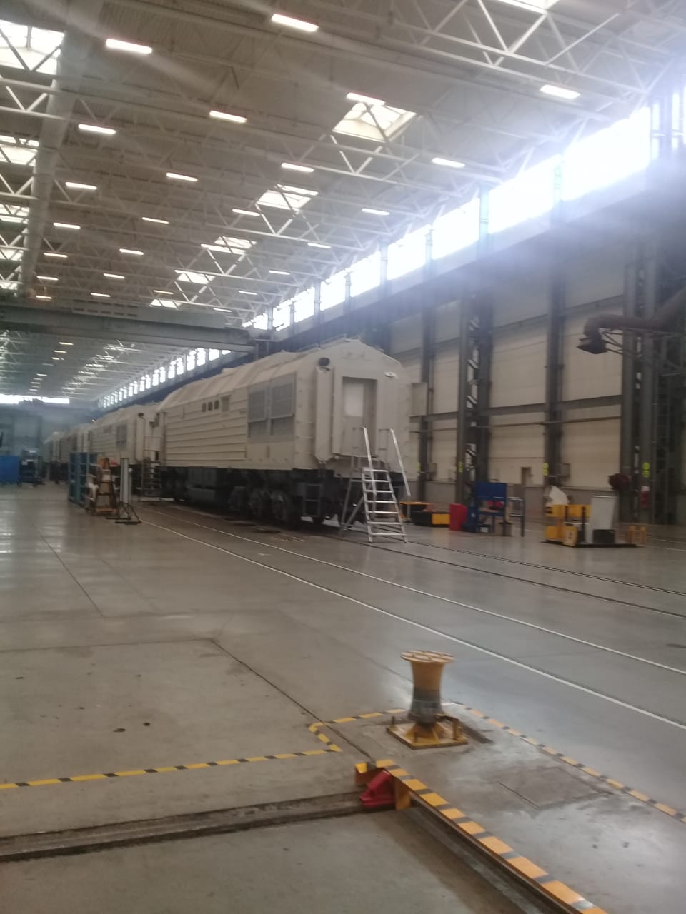  جولة لليوم السابع بمصنع جرارات السكة الحديد الروسى (8)
