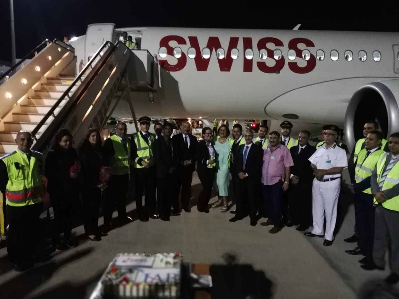 وصول أولي الرحلات السويسرية لمطار الغردقة    (2)