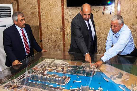مساعد وزير النقل يتفقد ميناء دمياط ومشروعات تطويره (1)