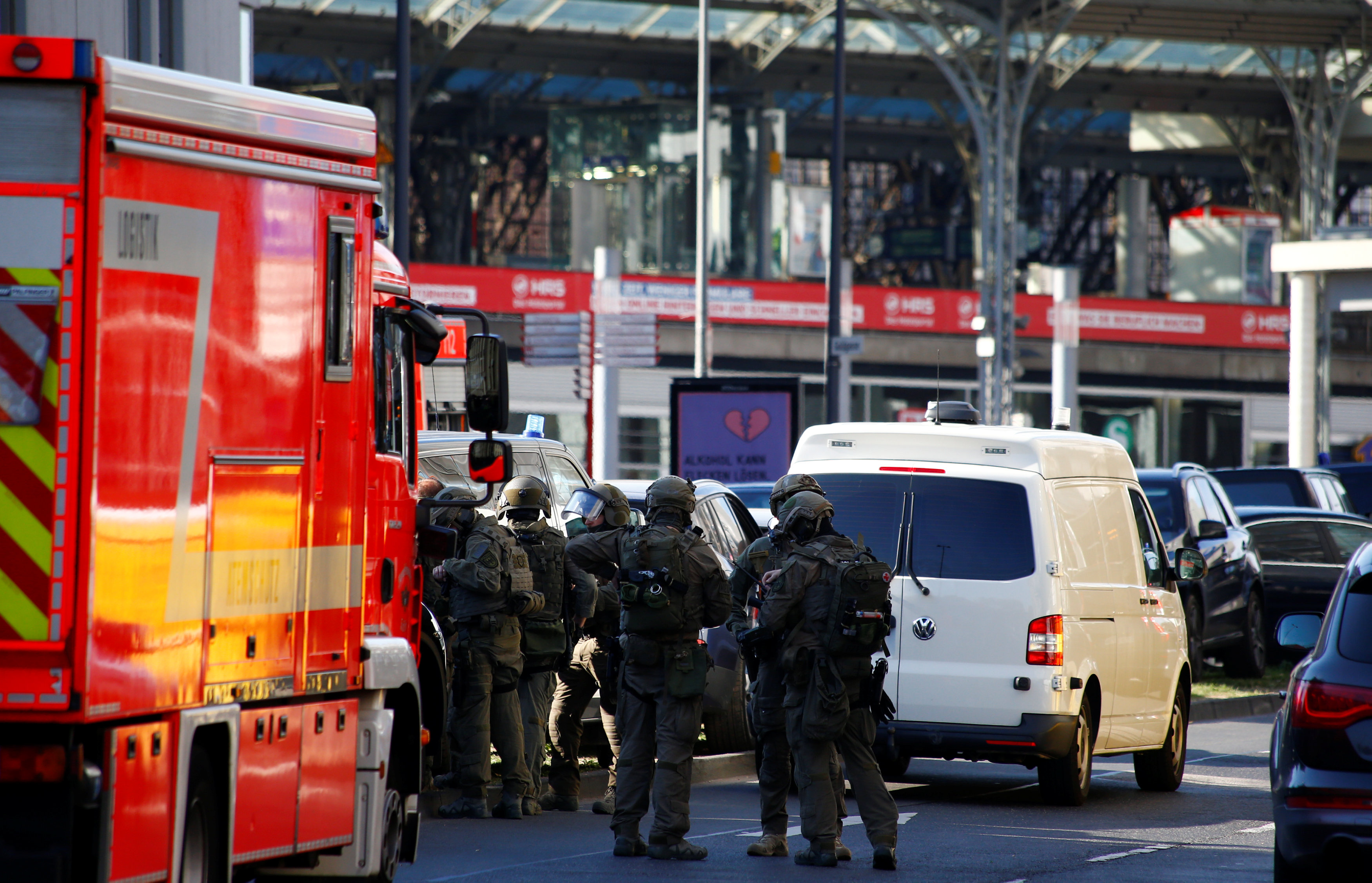 قوات الأمن الألمانية بالقرب من موقع الحادث