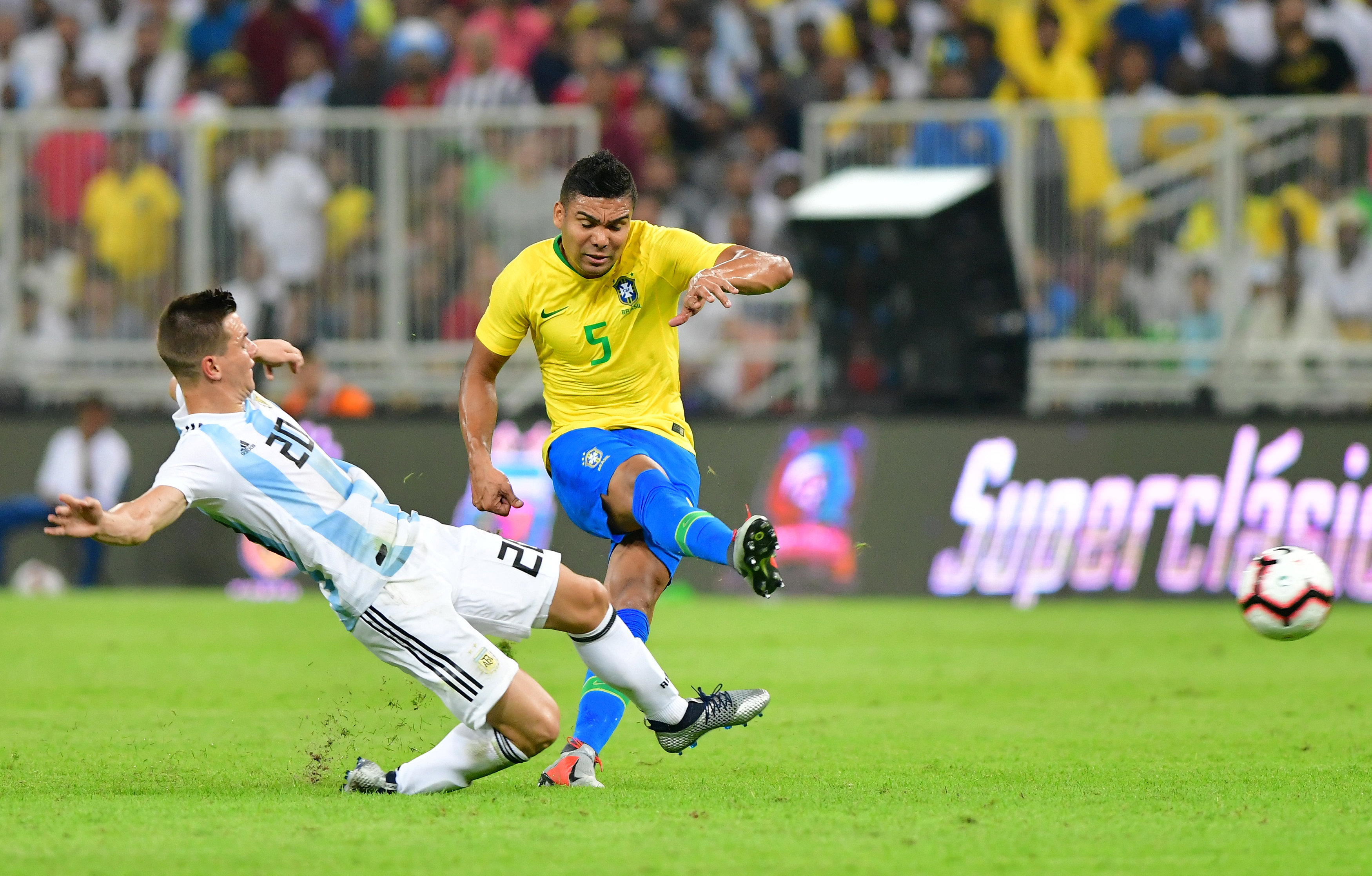 البرازيل ضد الارجنتين  (6)