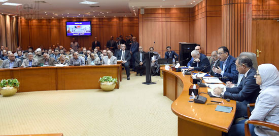 جولة رئيس الوزراء فى بورسعيد لتفقد عدد من المشروعات  (5)