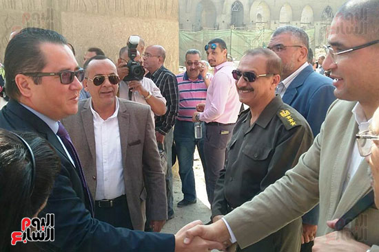 النائب محمد أبو حامد يشارك في افتتاح ترميم مسجد الظاهر بيبرس (2)