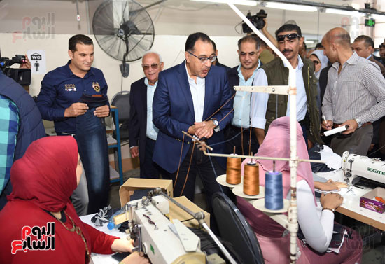 جولة رئيس الوزراء فى بورسعيد لتفقد عدد من المشروعات  (22)