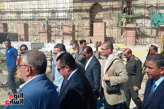 النائب محمد أبو حامد يشارك في افتتاح ترميم مسجد الظاهر بيبرس (7)