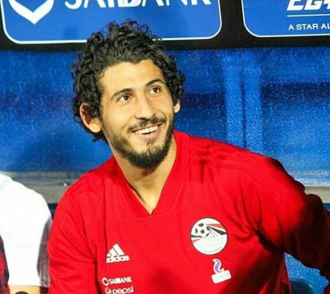 أحمد حجازى فى  إبتسامة