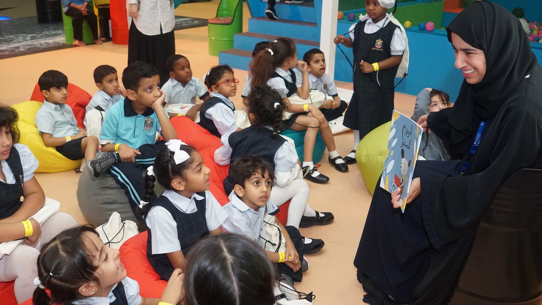 ورشة قرائية مع الدكتورة ريم القرق مؤلفة قصة اليربوع الصغير