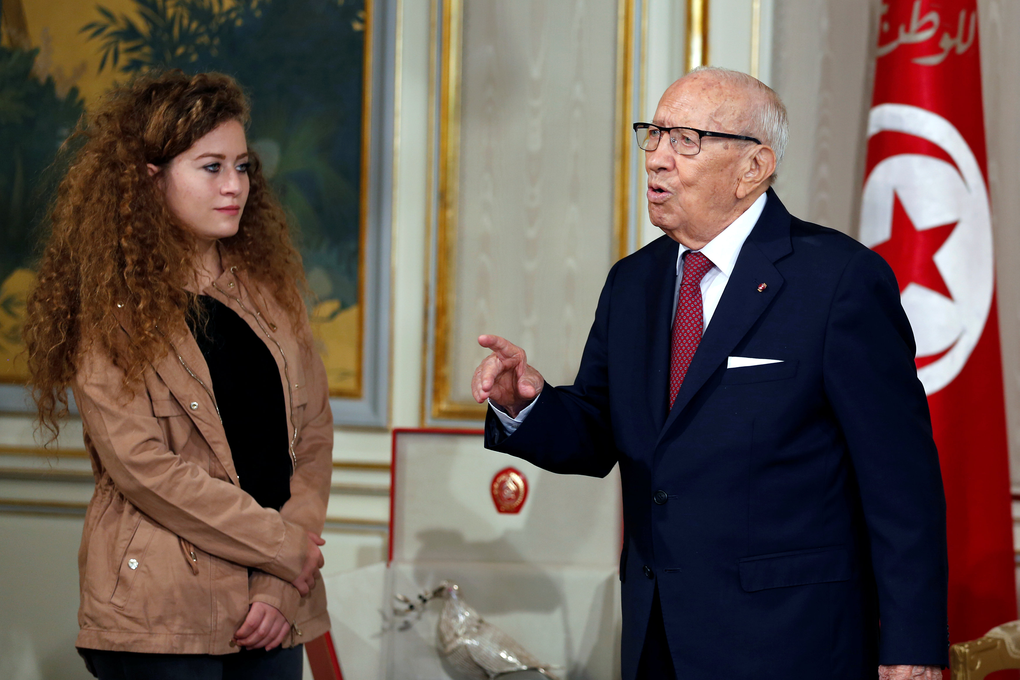 الرئيس التونسى يستقبل عهد التميمى