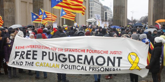 المظاهرات المؤيدة لرئيس كتالونيا السابق