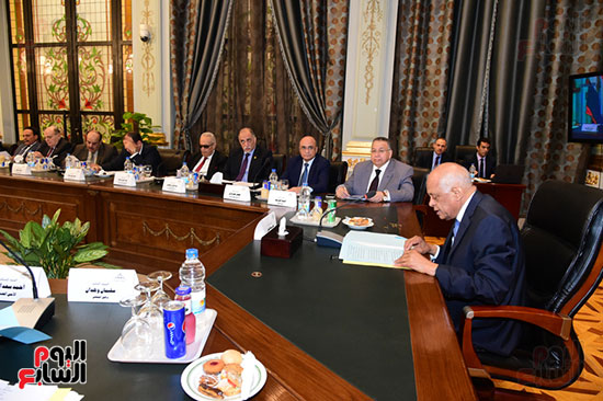 أجتماع اللجنة العامة لمجلس النواب برئاسة الدكتورعلى عبد العال رئيس مجلس النواب (6)