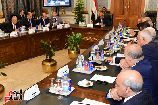 أجتماع اللجنة العامة لمجلس النواب برئاسة الدكتورعلى عبد العال رئيس مجلس النواب (8)