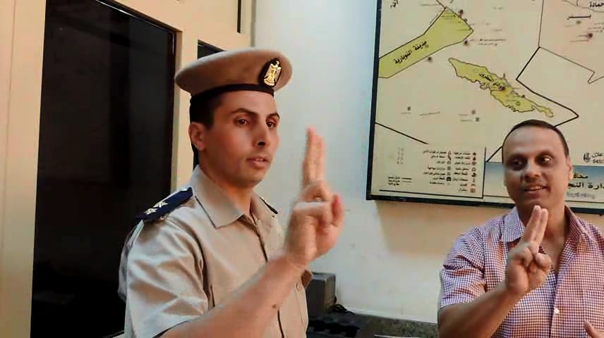 ندوة تعليم قوات شرطة النجدة للغة الإشارة (4)