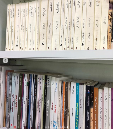واسينى الأعرج يزور مكتبة مؤسس الرواية فى الكويت إسماعيل فهد إسماعيل (1)