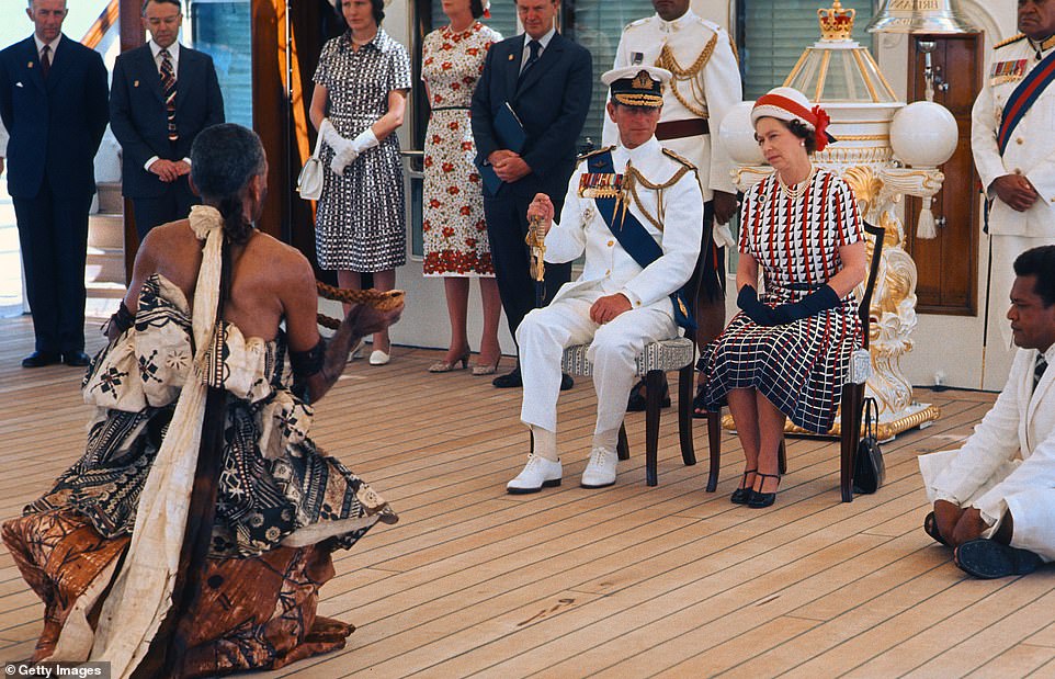 زيارة الملكة إليزابيث وزوجها إلى فيجى منذ 65 عاماً