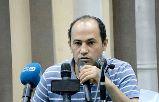 أحمد-حسين-عضو-مجلس-نقابة-الأطباء