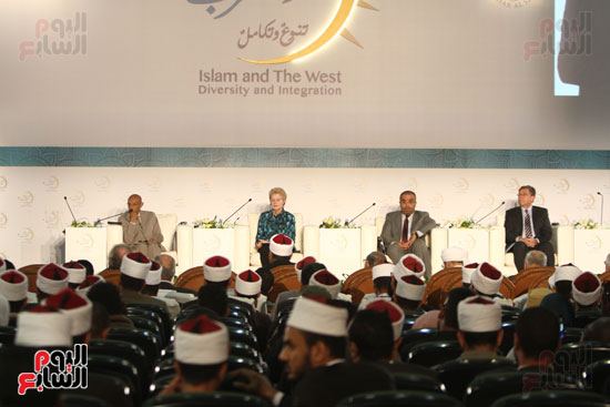 ندوة الاسلام والغرب (3)