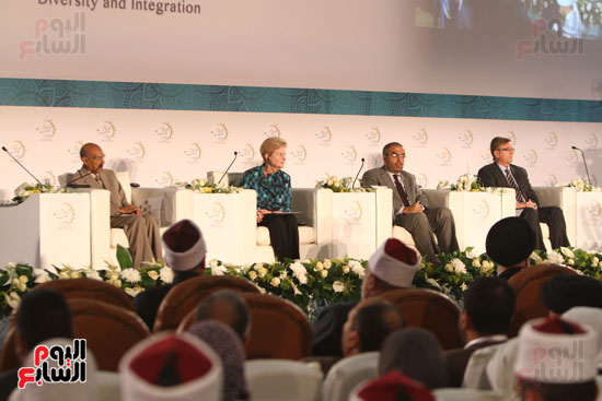 ندوة الاسلام والغرب (2)