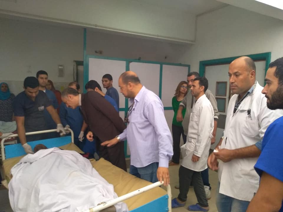 اسعاف المصابين فى مستشفى الاسماعيلية العام (6)