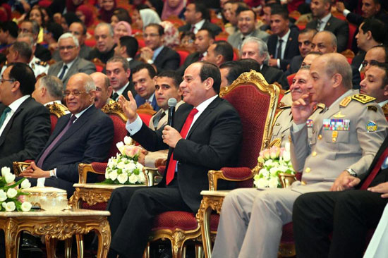 الرئيس السيسى يشهد احتفالية انتصارات أكتوبر بمركز المنارة (5)