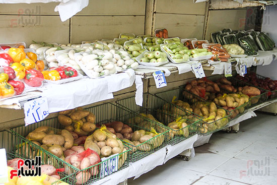 خضراوات وفاكهة وسلع غذائية بالمجمعات (33)