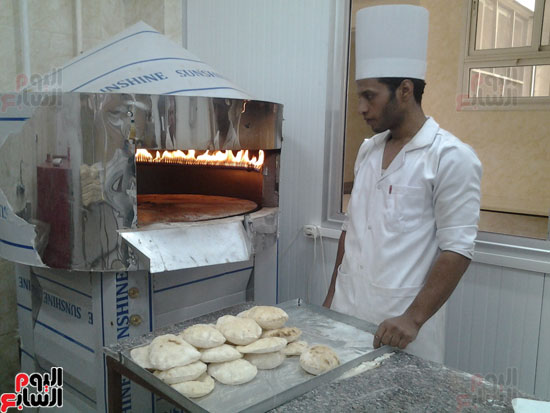  أول مخبز لإنتاج المخبوزات الخالية من الجلوتين بجامعة أسيوط (12)