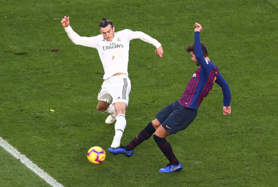 برشلونة وريال مدريد (6)
