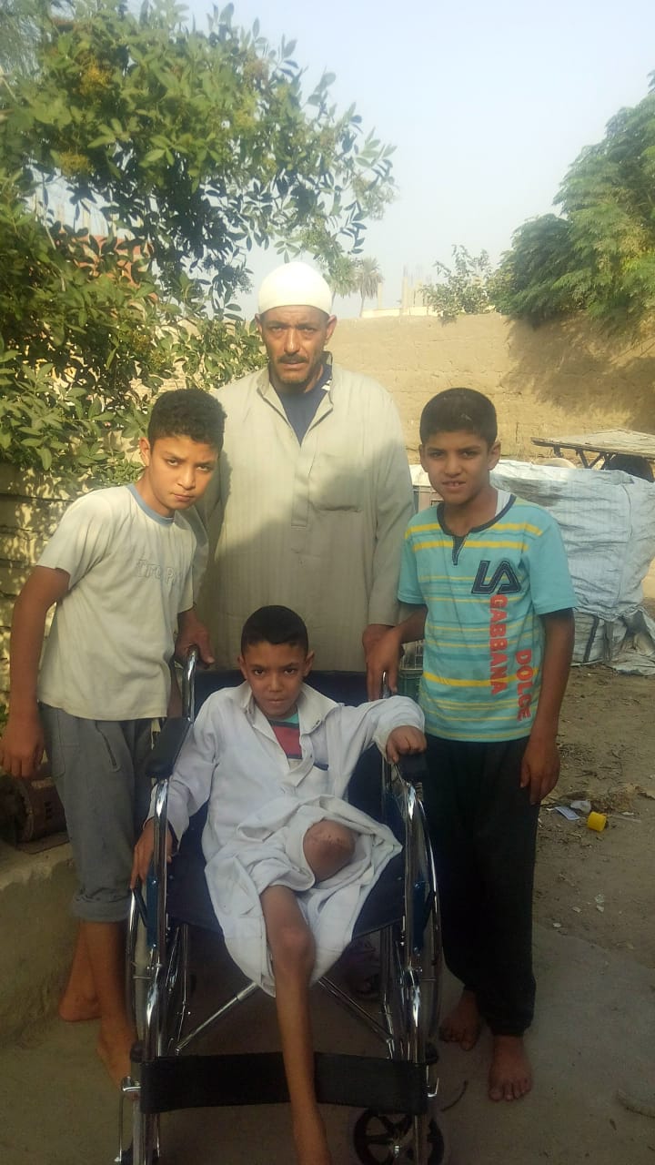 2- عم خالد و اطفالة 2- عم خالد و اطفالة