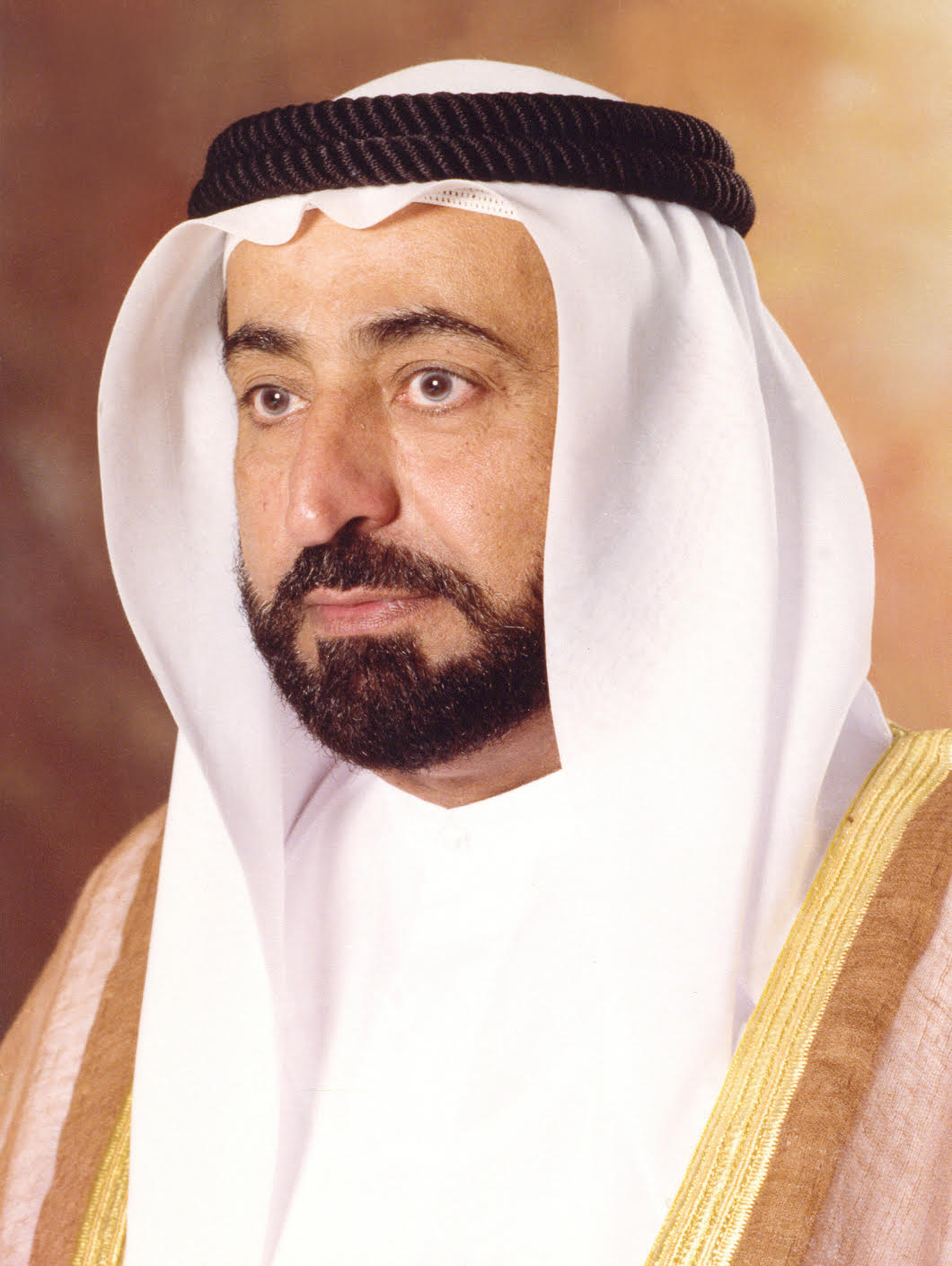 الشيخ الدكتور سلطان بن محمد القاسمى عضو المجلس الأعلى حاكم الشارقة