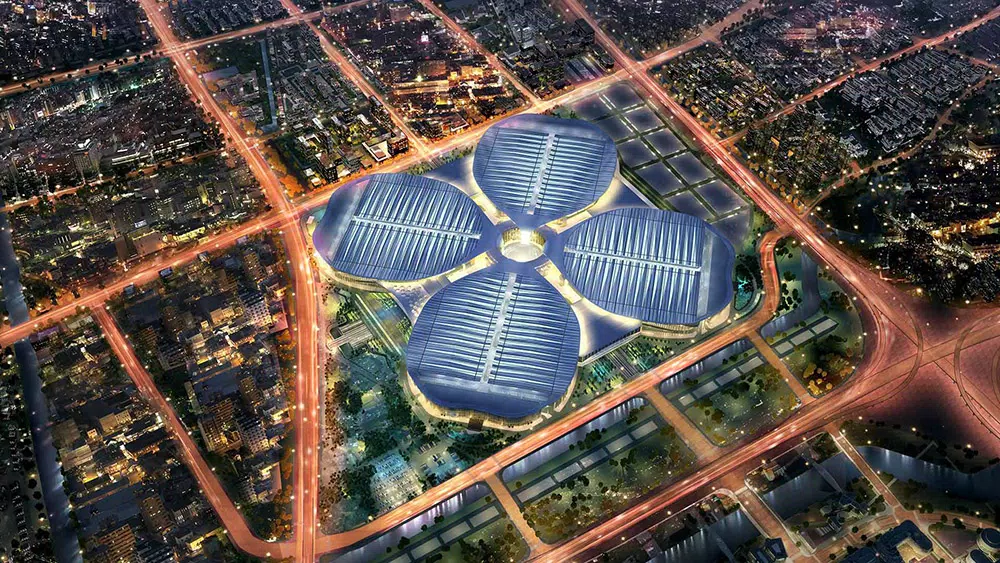 مبنى المؤتمرات والمعارض فى شنغهاى الأكبر فى العالم