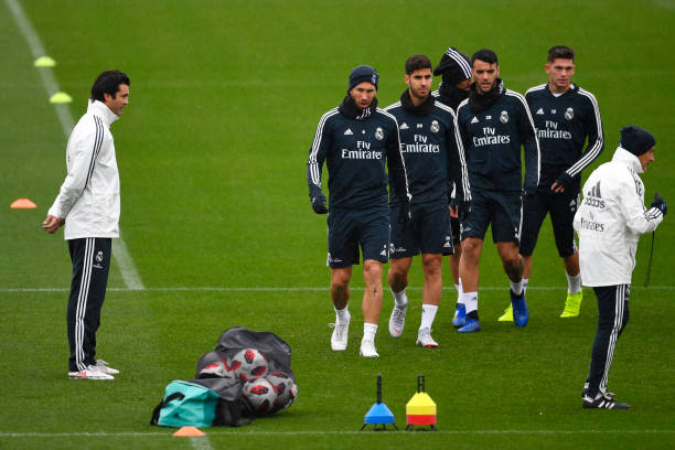 راموس يقود لاعبى ريال مدريد قبل إنطلاق المران