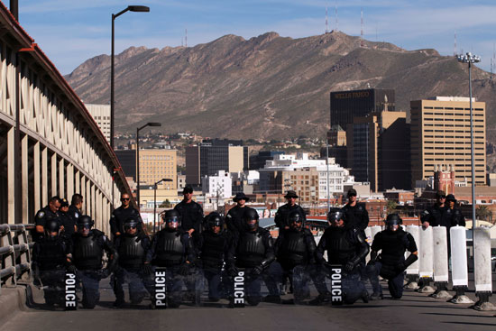 تواجد-الشرطة-المكسيكية