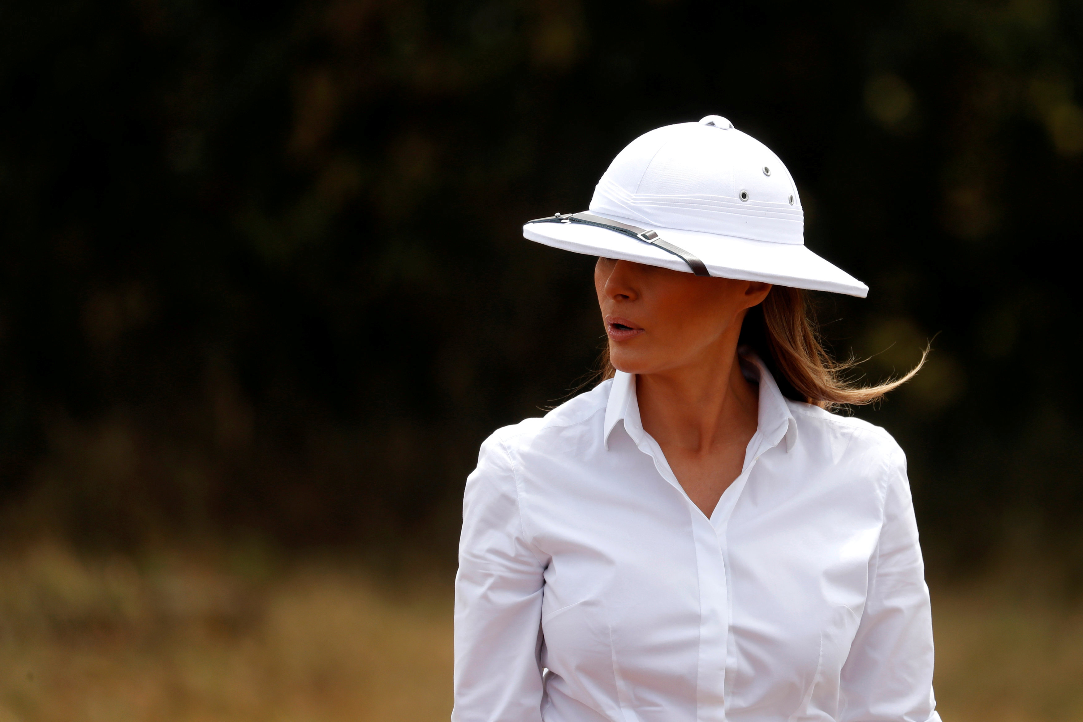 ميلانيا ترامب ترتدى قبعة