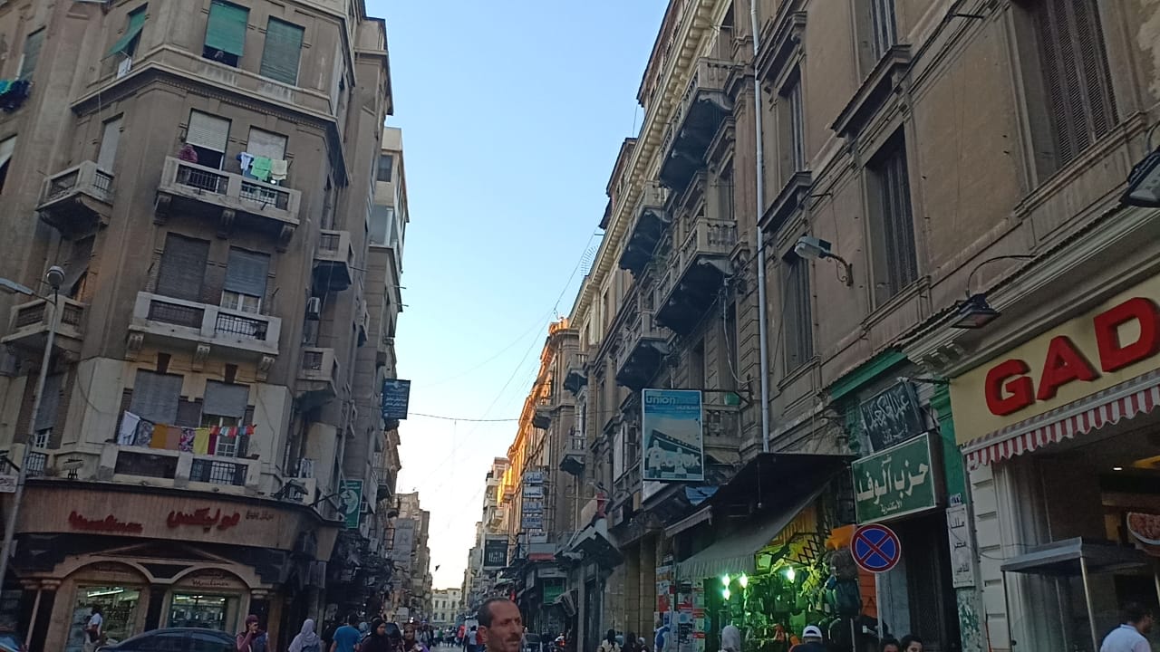 خرافات شارع النبى دانيال بالإسكندرية (9)