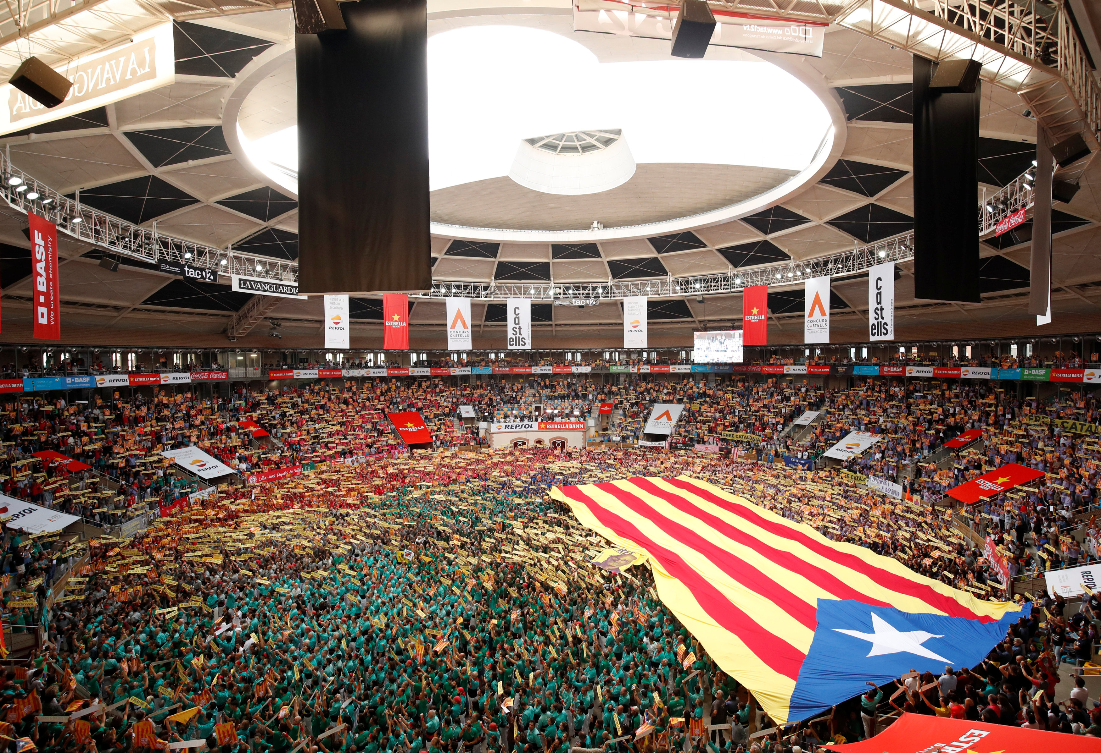 أعداد كبيرة من المشاركين فى المسابقة السنوية