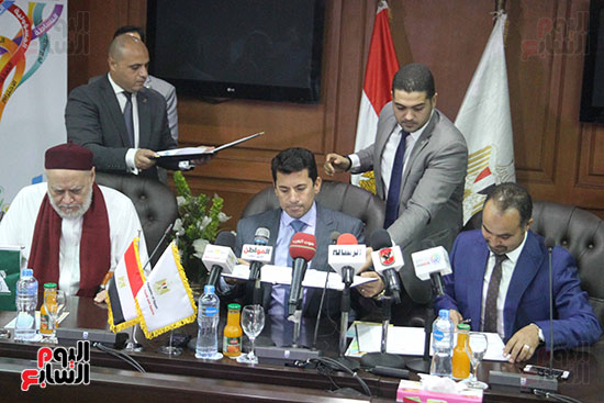 صور توقيع بروتوكول تعاون مع مصر الخير وأجيال مصر (5)