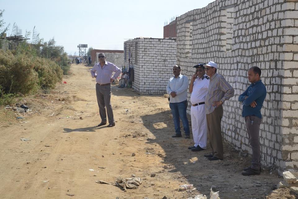 جانب من إزالة التعديات علي أملاك الدولة في السويس (8)