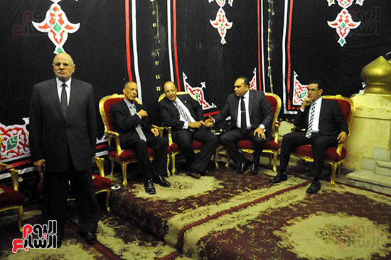رئيس محكمة استئناف القاهرة يتلقى العزاء فى وزير العدل الأسبق (6)