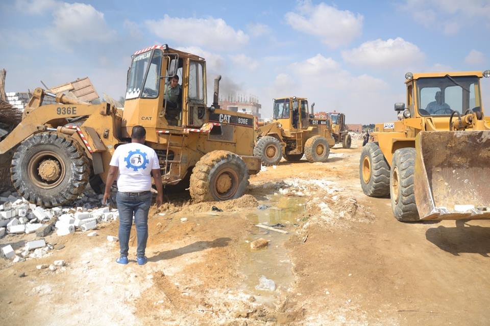 جانب من إزالة التعديات علي أملاك الدولة في السويس (7)