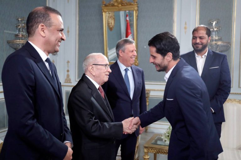 رئيس تونس يستقبل فريق الترجي