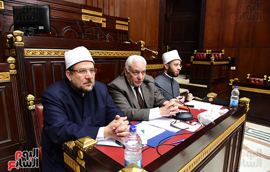 اجتماع-لجنة-الشئون-الدينية-والأوقاف-برئاسة-الدكتور-أسامة-العبد---تصوير-خالد-مشعل-(10)