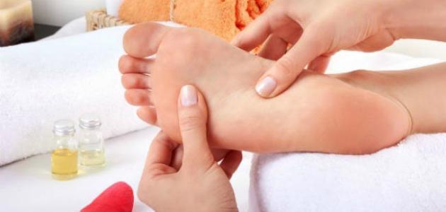 فوائد تدليك القدمين