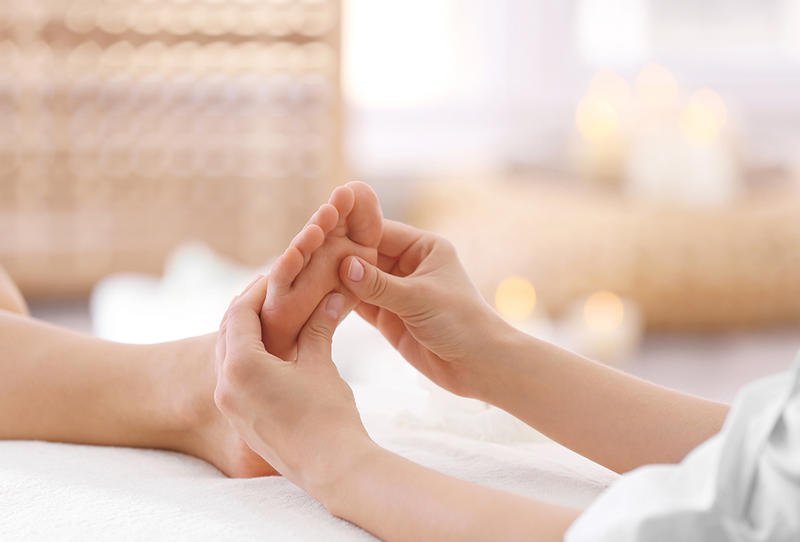 فوائد تدليك القدمين2