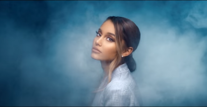 كليب  breathin (9)