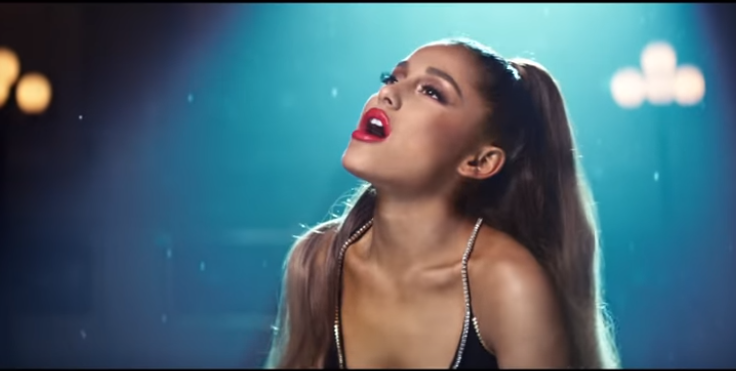 كليب  breathin (6)