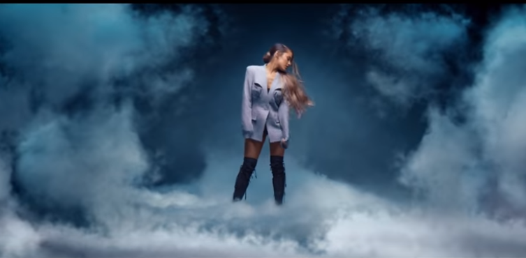 كليب  breathin (3)