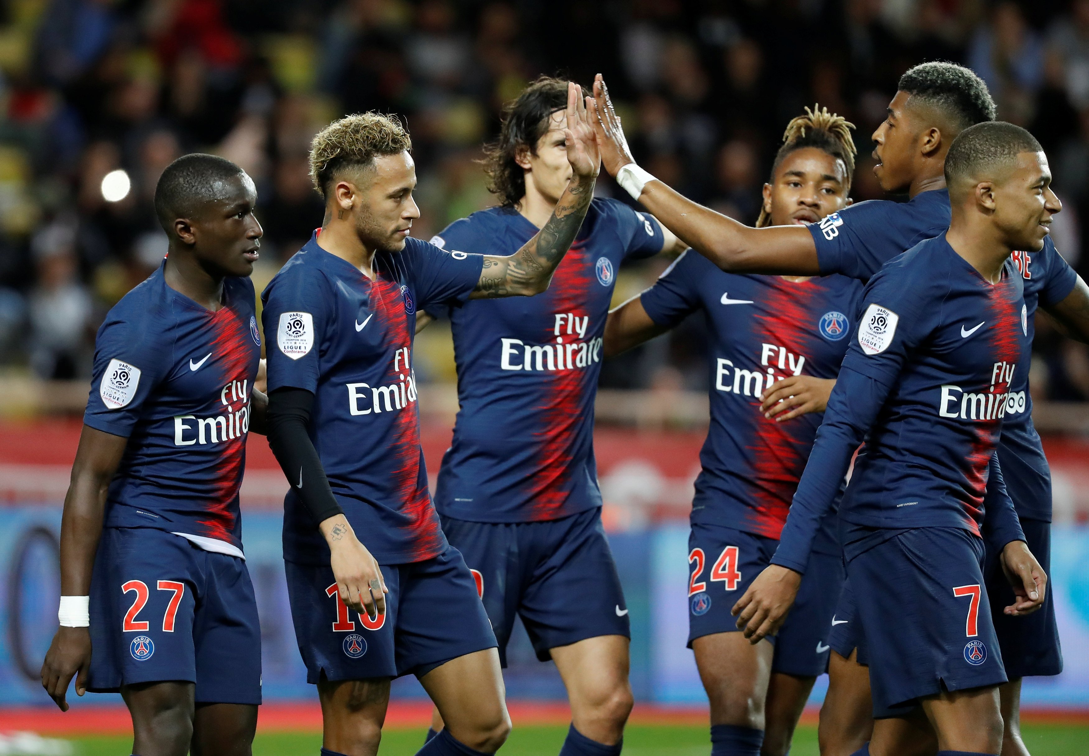 2018-11-11T213340Z_1010804200_RC14936FC1D0_RTRMADP_3_SOCCER-FRANCE-AMO-PSG