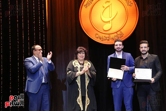 وزيرة الثقافة توزع جوائز مهرجان ومؤتمر الموسيقى فى دورته الـ27 (12)